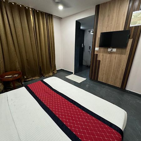 Namay Inn By T And M Hotels 하리드와르 외부 사진